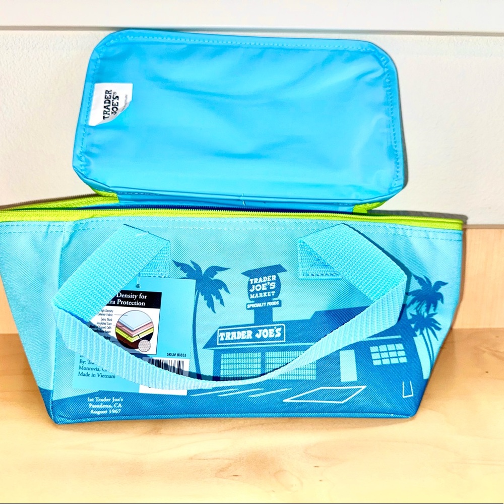 Trader Joe’s Mini insulated lunch tote cooler bag.